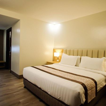 Citi Park Hotel Cebu Powered By Cocotel Ngoại thất bức ảnh