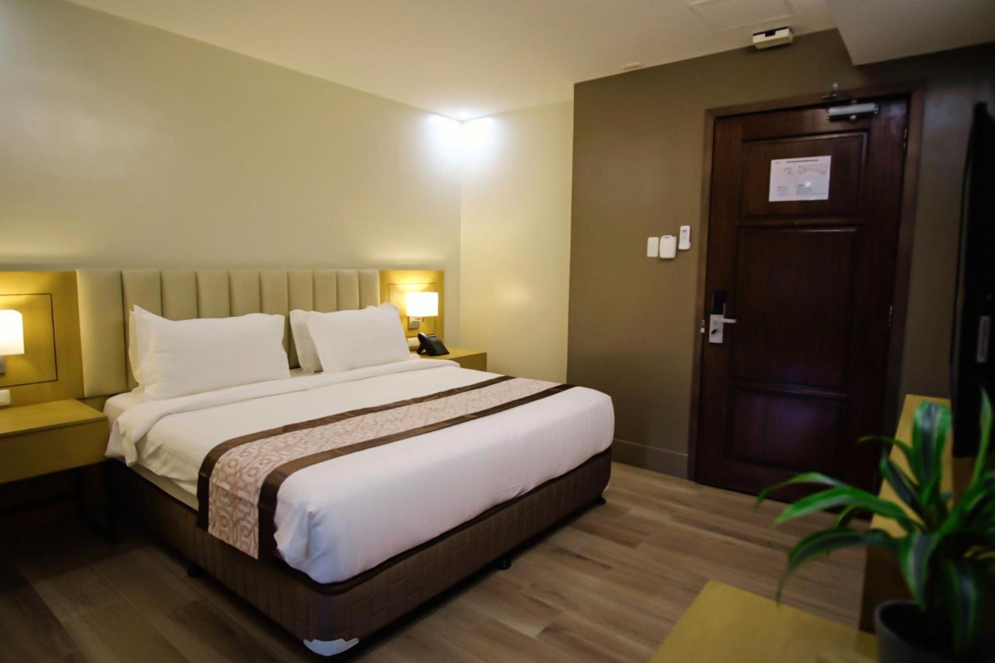 Citi Park Hotel Cebu Powered By Cocotel Ngoại thất bức ảnh