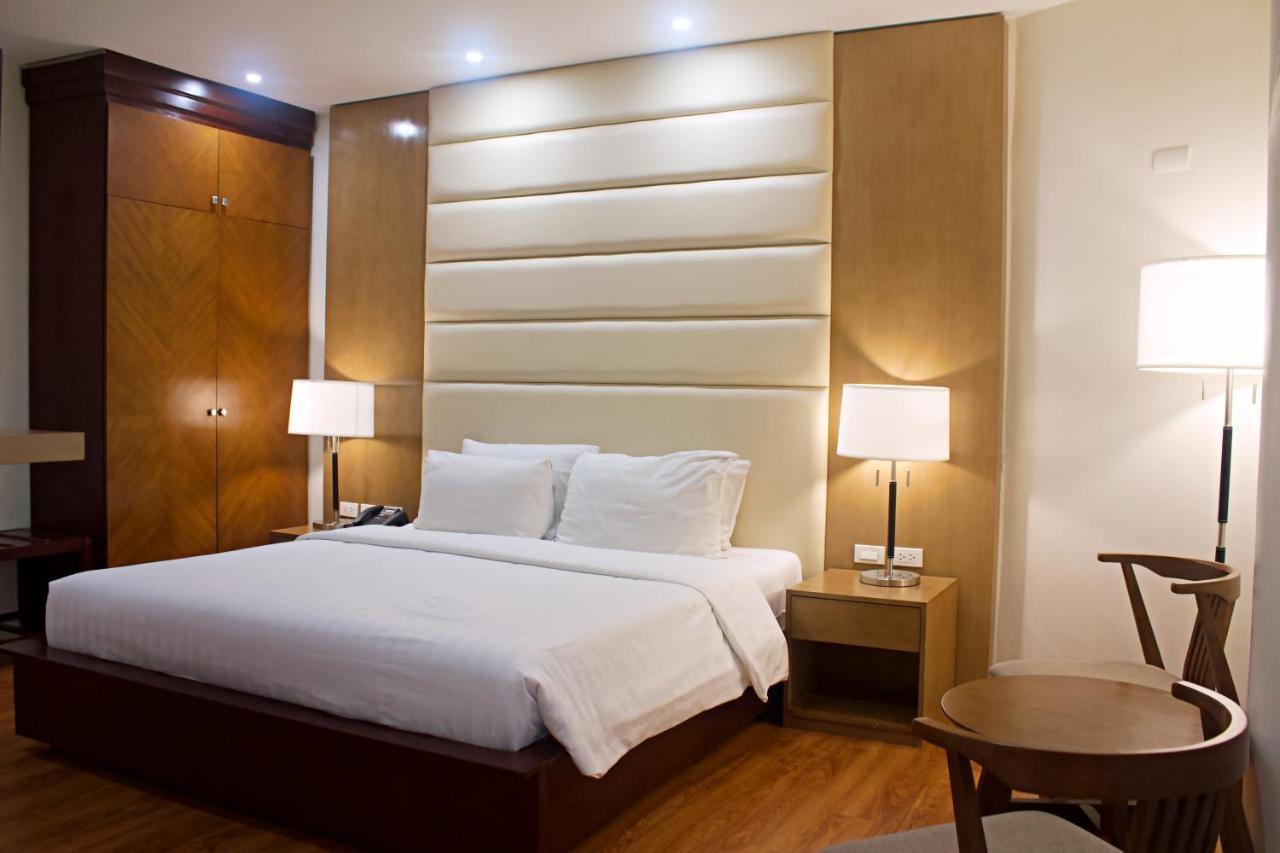 Citi Park Hotel Cebu Powered By Cocotel Ngoại thất bức ảnh